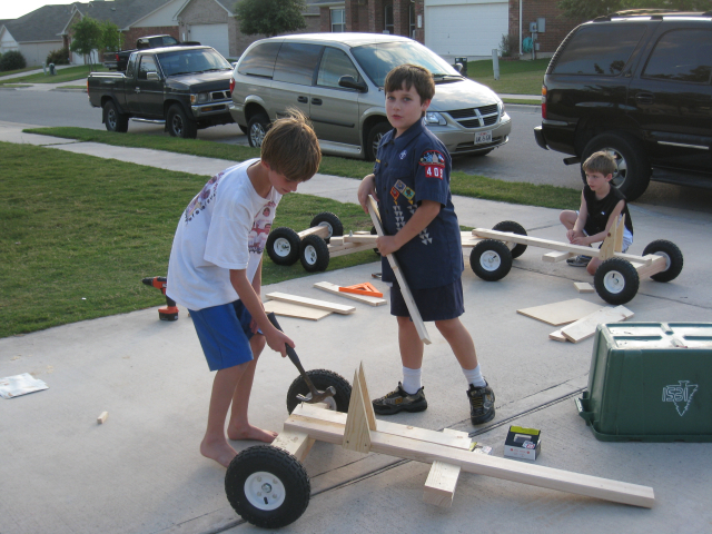 2010-Pack409-Blue-n-Gold - 024.jpg